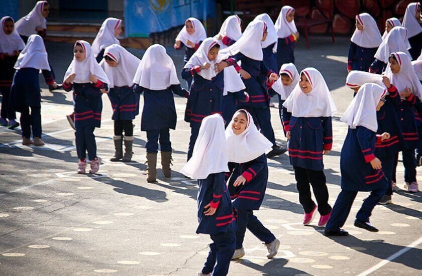 آقای وزیر! جای موسیقی در مدرسه است؛ شادی جمعی را از دانشآموز بگیرید آمار افسردگی بالا میرود/ درکی از خواسته جوانان وجود ندارد آقای وزیر! جای موسیقی در مدرسه است؛ شادی جمعی را از دانشآموز بگیرید آمار افسردگی بالا میرود/ درکی از خواسته جوانان وجود ندارد
