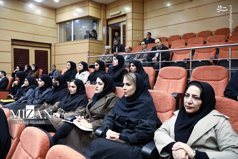 تصاویر دادگاه رسیدگی به دادخواهی خانواده شهدا و جانباز حمله به زمین فوتبال چوار تصاویر دادگاه رسیدگی به دادخواهی خانواده شهدا و جانباز حمله به زمین فوتبال چوار