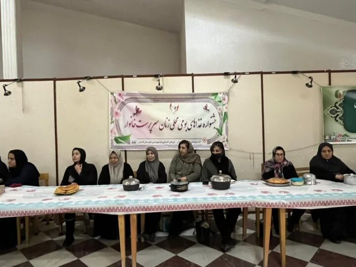 جشنواره غذاهای بومی در کامیاران؛گردهمایی زنان برای احیای سنتهای غذایی