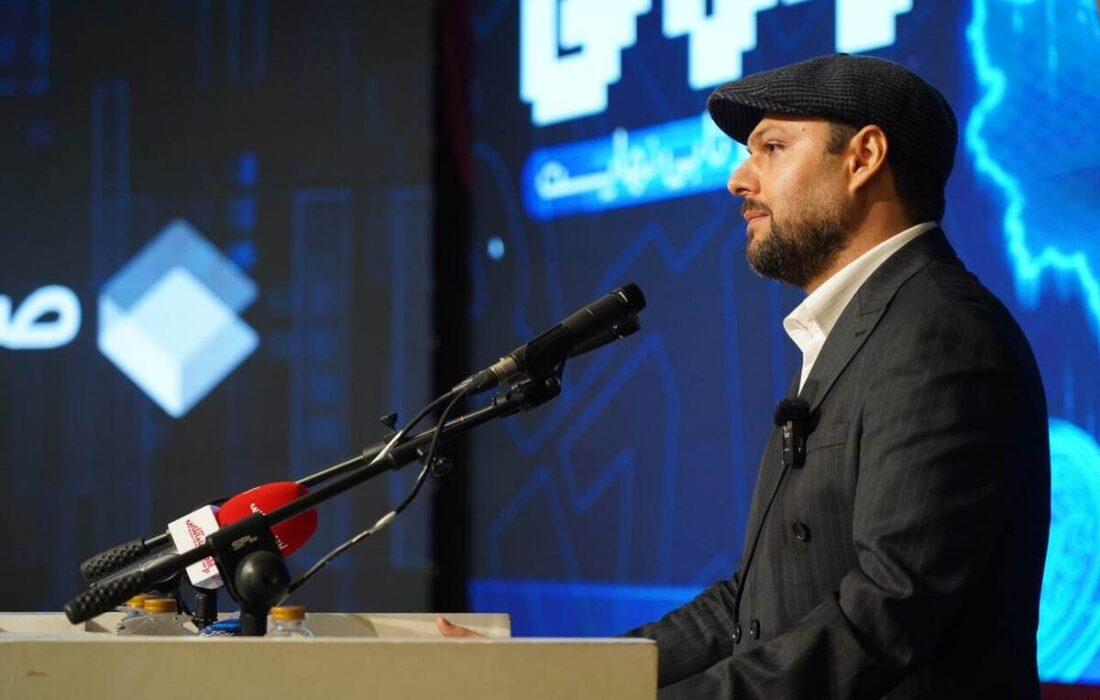 دستورالعمل بانک مرکزی با رویکرد سلبی صرافیها را با چالش روبهرو میکند/هشدار نسبت به بلوکهکردن ۴۰۰ میلیارد سرمایه اولیه صرافیها در موسسات اعتباری/ دستورالعمل کارگزاران رمزپول تا رفع ابهامات تعلیق شود