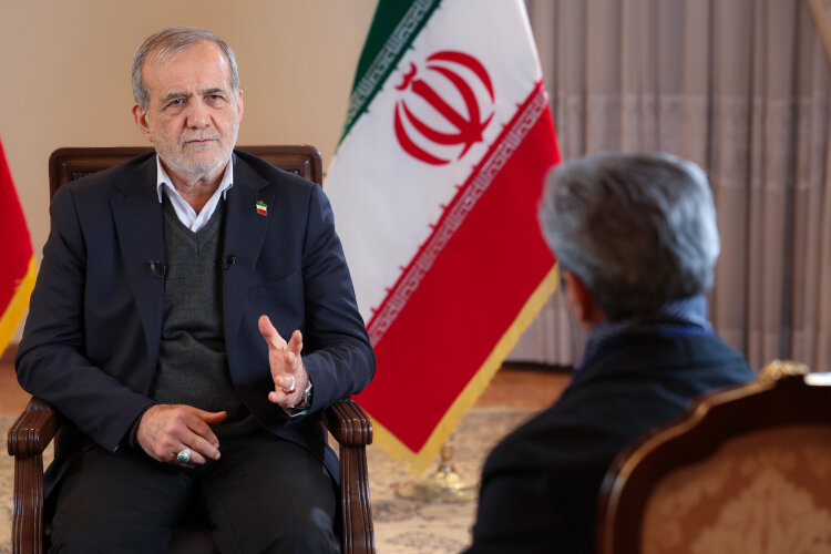پزشکیان: روایت ناتوانی دولت، پروژه رسانهای دشمن است پزشکیان: روایت ناتوانی دولت، پروژه رسانهای دشمن است