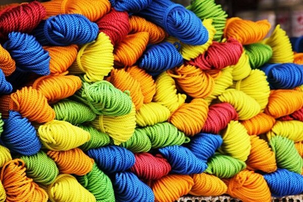 آیا الیاف پلیآمید برای لباس مناسب است؟