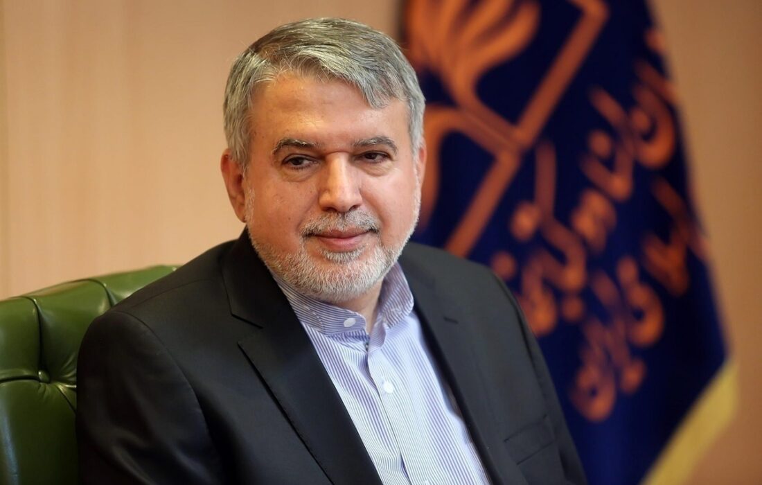 گردشگران خارجی به طور متوسط ۱۲۷۰ دلار در ایران هزینه میکنند