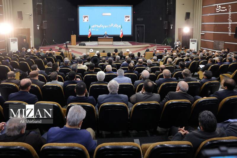 دیدار با نمایندگان اقشار مختلف مردمی استان اصفهان دیدار با نمایندگان اقشار مختلف مردمی استان اصفهان