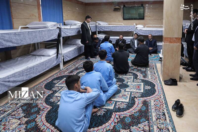 عکس/ بازدید دادستان تهران از کانون اصلاح و تربیت عکس/ بازدید دادستان تهران از کانون اصلاح و تربیت