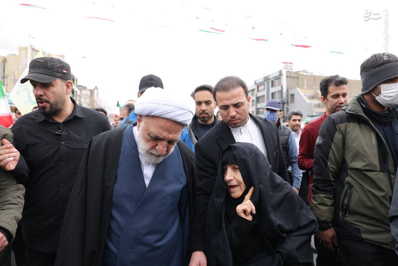 عکس/ حضور رئیس عدلیه در راهپیمایی یوم الله ۲۲ بهمن