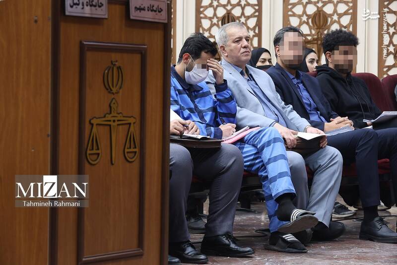 عکس/ دومین جلسه دادگاه رسیدگی به اتهامات پرونده "کوروش کمپانی" عکس/ دومین جلسه دادگاه رسیدگی به اتهامات پرونده "کوروش کمپانی"
