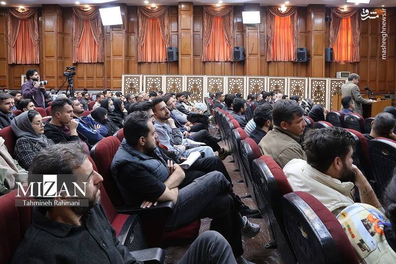 عکس/ دومین جلسه دادگاه رسیدگی به اتهامات پرونده "کوروش کمپانی" عکس/ دومین جلسه دادگاه رسیدگی به اتهامات پرونده "کوروش کمپانی"