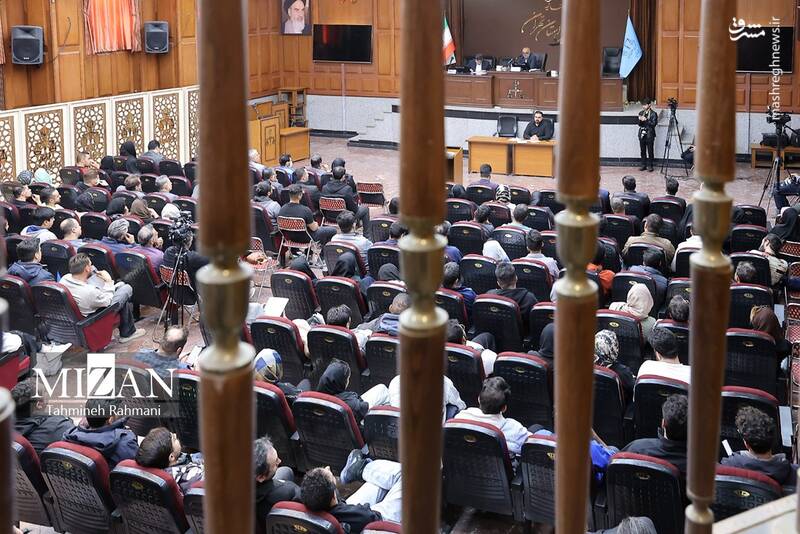 عکس/ دومین جلسه دادگاه رسیدگی به اتهامات پرونده "کوروش کمپانی" عکس/ دومین جلسه دادگاه رسیدگی به اتهامات پرونده "کوروش کمپانی"