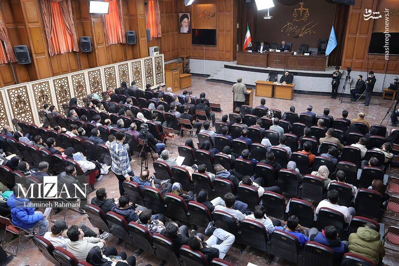 عکس/ دومین جلسه دادگاه رسیدگی به اتهامات پرونده "کوروش کمپانی" عکس/ دومین جلسه دادگاه رسیدگی به اتهامات پرونده "کوروش کمپانی"