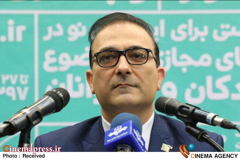 «فرهنگ عمومی» دچار ضعف جدی است/ آنچه امروز «دولتمردان» ما به نام «فرهنگ» مطرح میکنند ناشی از «ژست فرهنگی»، تبلیغات و نوعی خودشیفتگی است