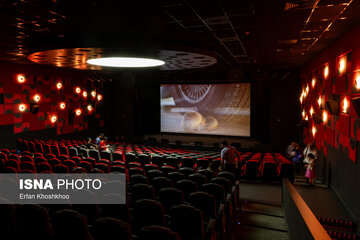 پیشنهاد خروج سالنهای سینما از «تککاربری» بودن