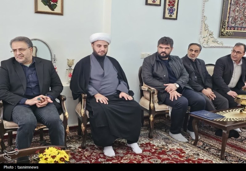 دیدار و تجلیل از خانواده شهید جنگ رمضان در بیجار+تصاویر اخبار بیجار , اخبار استان کردستان , جنگ , شهید ,