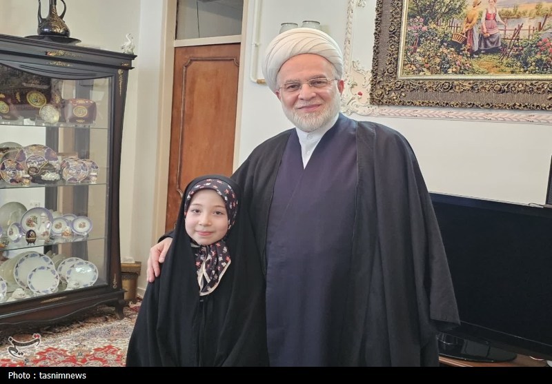 دیدار و تجلیل از خانواده شهید جنگ رمضان در بیجار+تصاویر اخبار بیجار , اخبار استان کردستان , جنگ , شهید ,