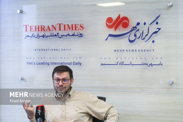 انقلاب اسلامی عهد پدرها را سست کرد و مردم را به سوی«عهد خود» رهنمون شد انقلاب اسلامی عهد پدرها را سست کرد و مردم را به سوی«عهد خود» رهنمون شد