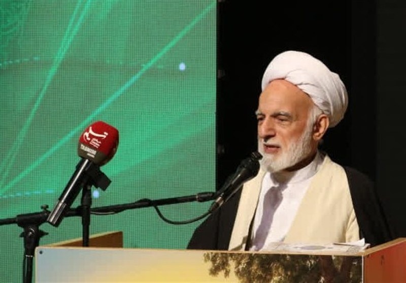 ایستادگی 47 ساله ملت؛ تداوم مسیر انقلاب با تکیه بر ایمان و وفاق ملی