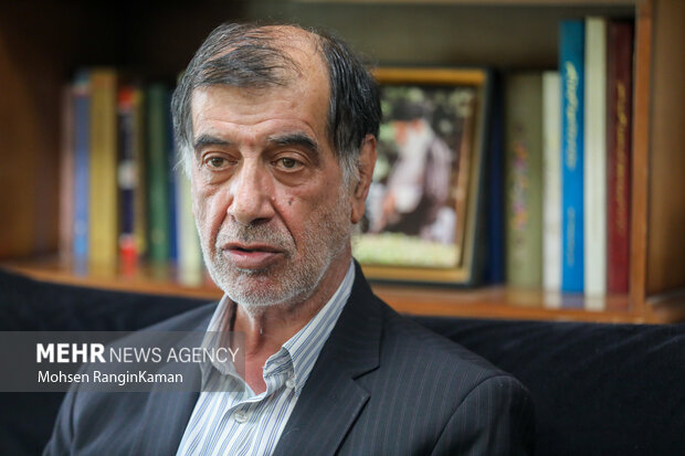 باهنر: «قالیباف» در مذاکرات از دستاوردهای میدان دفاع میکند