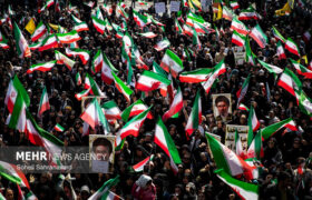 تجدید بیعت با آرمانهای انقلاب/لزوم بهرهگیری از توانمندی مدیریتی زنان