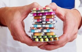 تمهیدات بیمه سلامت در شرایط جنگی / تاییدیه داروهای خاص حذف شد