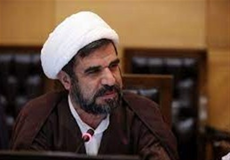 حوزه نظامی و دیپلماسی خارجی زیر نظر فرماندهی کل قوا هدایت میشود