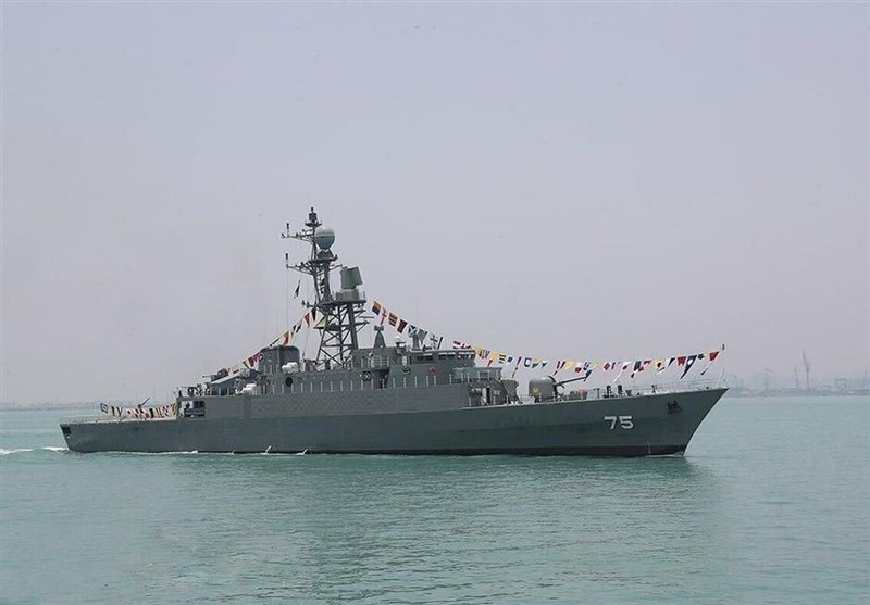 روایتی از حمله ناجوانمردانه آمریکا به ناو دنا در اقیانوس هند