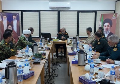 سردار رضایی: تحرکات دشمن در مرزها را رصد دقیق میکنیم