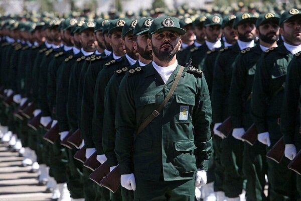 سپاه آیینه تمامنمای حضور شگفتانگیز در میدانهای سرنوشتساز است