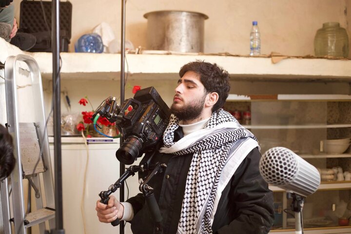 ماجرای زخمی شدن مستندساز لبنانی در حمله صهیونی؛ سینما مرزها را میشکند