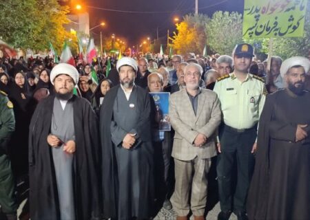 مردم بهاباد تا پای جان برای ایران