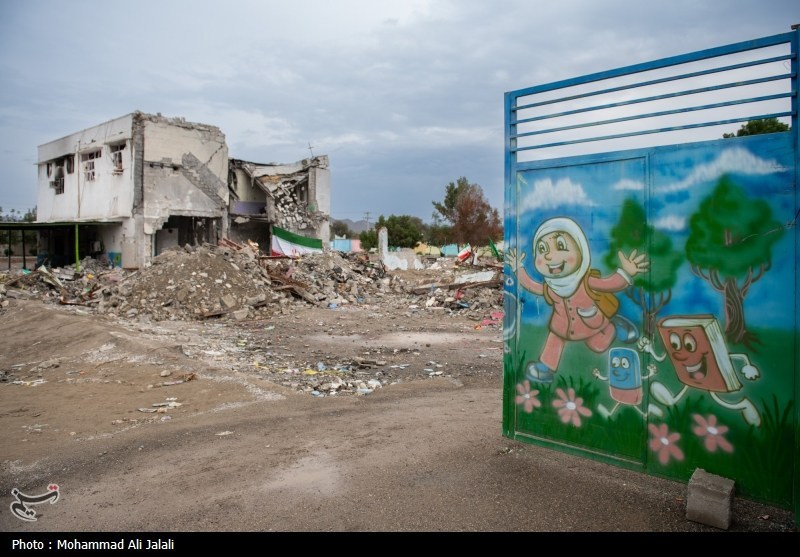 نامه خانوادههای شهدای دانشآموزمیناب به پاپ: “صدای کودکان ما باشید”