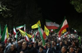 نمایش موشک هوافضای سپاه در پنجاه و دومین شب حماسه خمینی ها