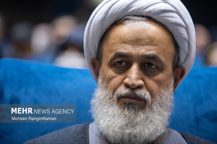 پناهیان: قم پایگاه نصرت دین در آخرالزمان است