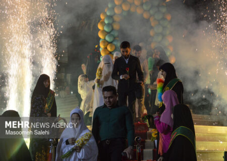 پیوند انقلابی در دسته همبستگی مردم شیراز