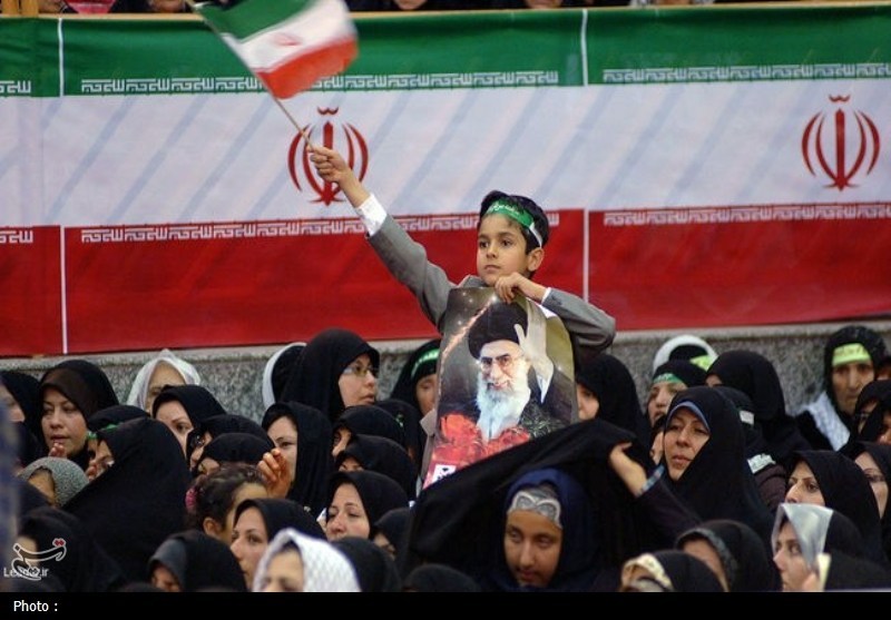 «22 گولان»؛ روزی که کردستان رنگ وحدت گرفت + تصاویر اخبار سنندج , اخبار استان کردستان , رهبر انقلاب , رهبر کشوردوست , پایگاه اطلاعرسانی دفتر مقام معظم رهبری , رئیس دفتر مقام معظم رهبری , بعثه مقام معظم رهبری , انقلاب اسلامی ,