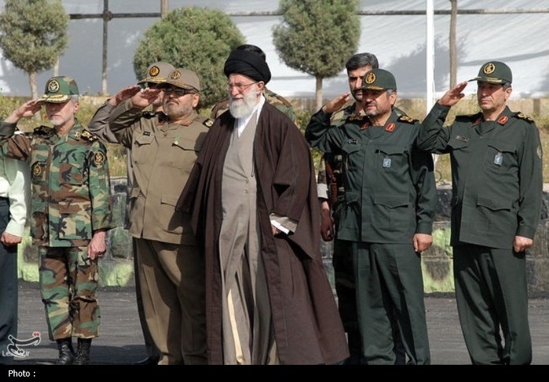 «22 گولان»؛ روزی که کردستان رنگ وحدت گرفت + تصاویر اخبار سنندج , اخبار استان کردستان , رهبر انقلاب , رهبر کشوردوست , پایگاه اطلاعرسانی دفتر مقام معظم رهبری , رئیس دفتر مقام معظم رهبری , بعثه مقام معظم رهبری , انقلاب اسلامی ,
