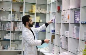 تحمیل فروش نقدی دارو به داروخانهها / دسترسی مردم به دارو مختل میشود