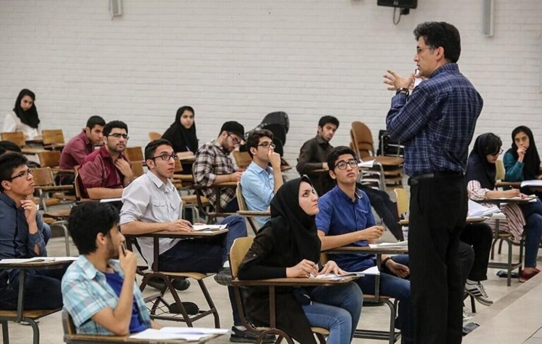 تداوم آموزش مجازی مقطع کارشناسی و بازگشت تدریجی به کلاس تحصیلات تکمیلی/ دانشجویان بخوانند