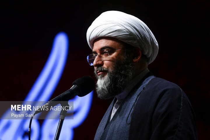 حجتالاسلام قمی: تصمیمات تخصصی باید از مسیر قانونی خودشان اتخاذ شوند