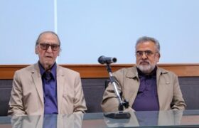 در برنامه «روایت جنگ در دل جنگ» مطرح شد: جواد شمقدری: باند و جناح در حوزه فرهنگ راه ندارد/هوشنگ توکلی: رهبر شهید در حوزه فرهنگ و هنر دارای نگاه ویژها