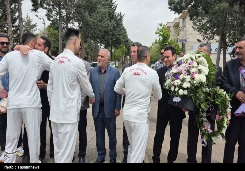 درخشش تاریخی ورزش زنجان در ساحل سانیا؛ «شهدای ناو دنا» سوم آسیا شدند درخشش تاریخی ورزش زنجان در ساحل سانیا؛ «شهدای ناو دنا» سوم آسیا شدند