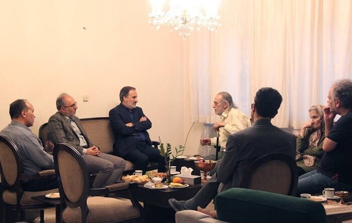 دیدار با سه معلم پیشکسوت هنر/ تاریخ شفاهی هنرستان هنرهای زیبای تهران گردآوری شود دیدار با سه معلم پیشکسوت هنر/ تاریخ شفاهی هنرستان هنرهای زیبای تهران گردآوری شود