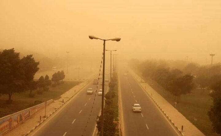 ریزگردها باز هم به ایلام بازگشتند؛ سلامت مردم روی خط خطر
