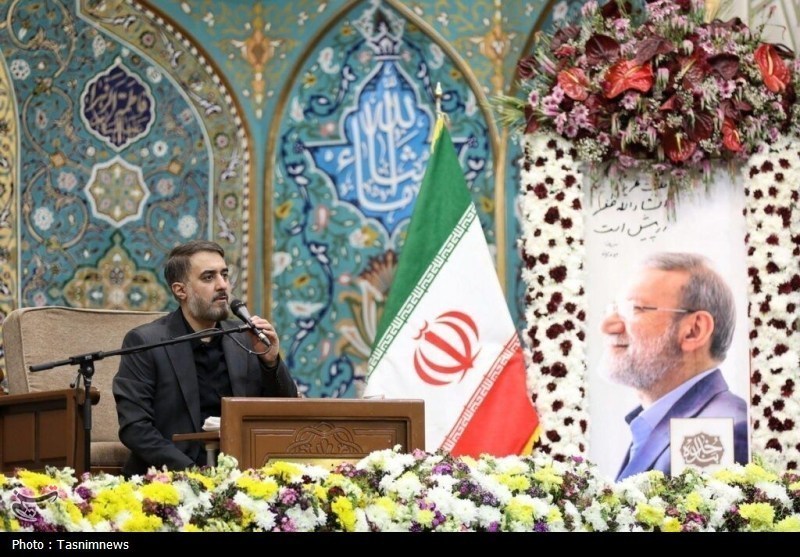 سنگ تمام مردم قم در مراسم باشکوه اربعین شهیدان لاریجانی+ تصاویر قم , شهید علی لاریجانی , حضرت معصومه (س) ,