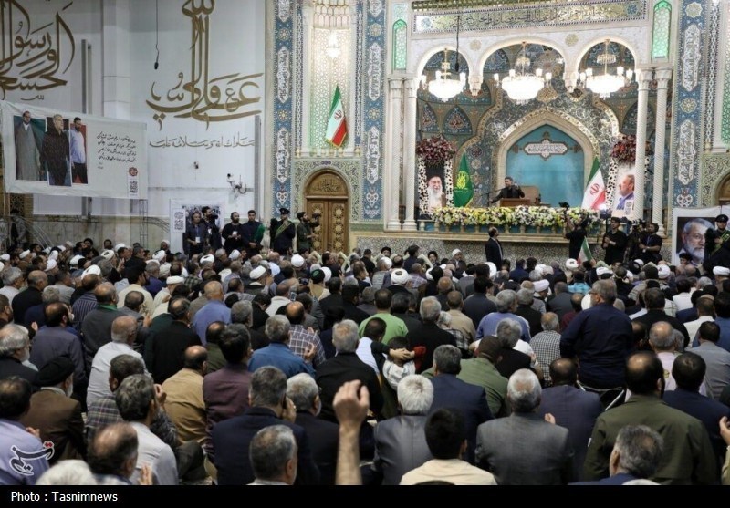 سنگ تمام مردم قم در مراسم باشکوه اربعین شهیدان لاریجانی+ تصاویر قم , شهید علی لاریجانی , حضرت معصومه (س) ,