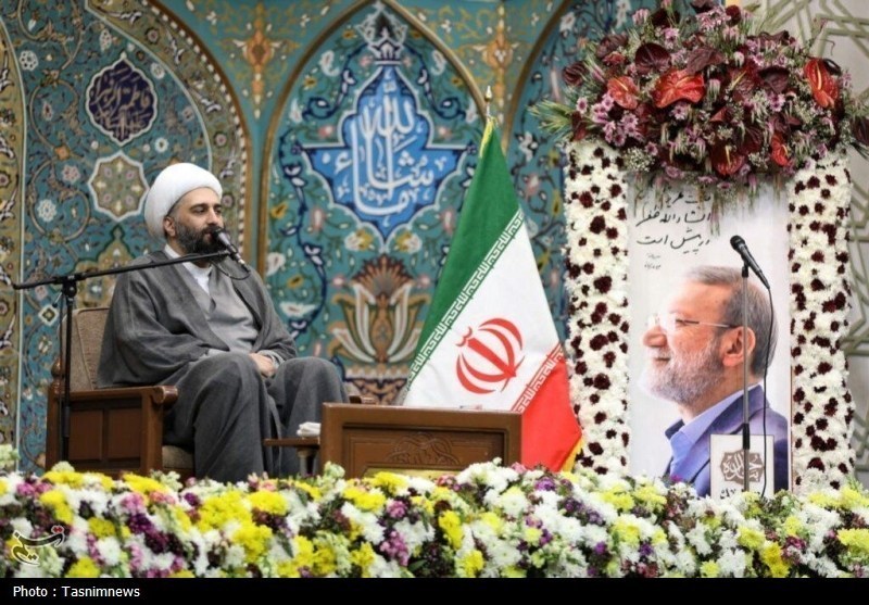 سنگ تمام مردم قم در مراسم باشکوه اربعین شهیدان لاریجانی+ تصاویر قم , شهید علی لاریجانی , حضرت معصومه (س) ,