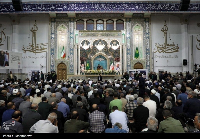 سنگ تمام مردم قم در مراسم باشکوه اربعین شهیدان لاریجانی+ تصاویر قم , شهید علی لاریجانی , حضرت معصومه (س) ,