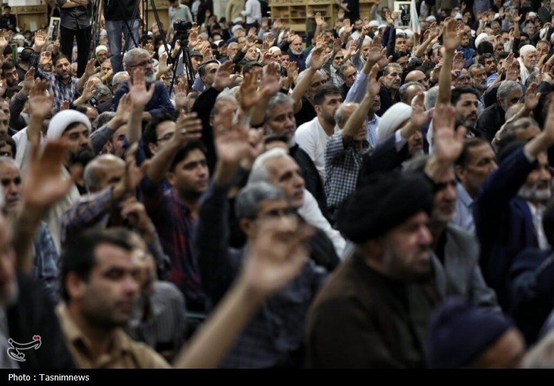 سنگ تمام مردم قم در مراسم باشکوه اربعین شهیدان لاریجانی+ تصاویر قم , شهید علی لاریجانی , حضرت معصومه (س) ,