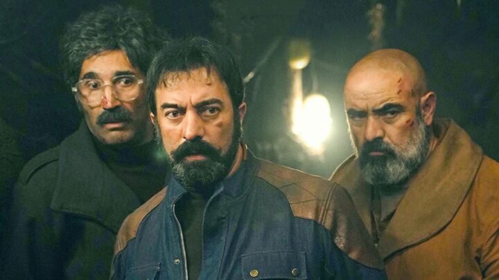 شناورسازی بلیت سینما در هفته اول/ افزایش ۱۰ درصدی فروش در سایه کاهش ۲۳ درصدی مخاطب گیشه ۱۵ میلیاردی با صندلیهای خالی/ تحلیل یک هفته متفاوت برای سینمای ایران