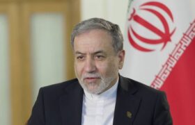 عراقچی: محدودیتهای تنگه هرمز فقط برای دشمنان اعمال میشود