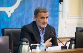عزاداریم اما عقبنشینی نمیکنیم؛ دستمان روی ماشه است